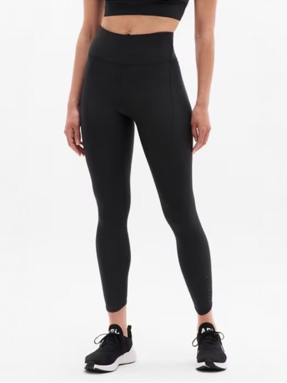 Athleta Pacesetter 7/8 Black Tight Leggings Size Medium